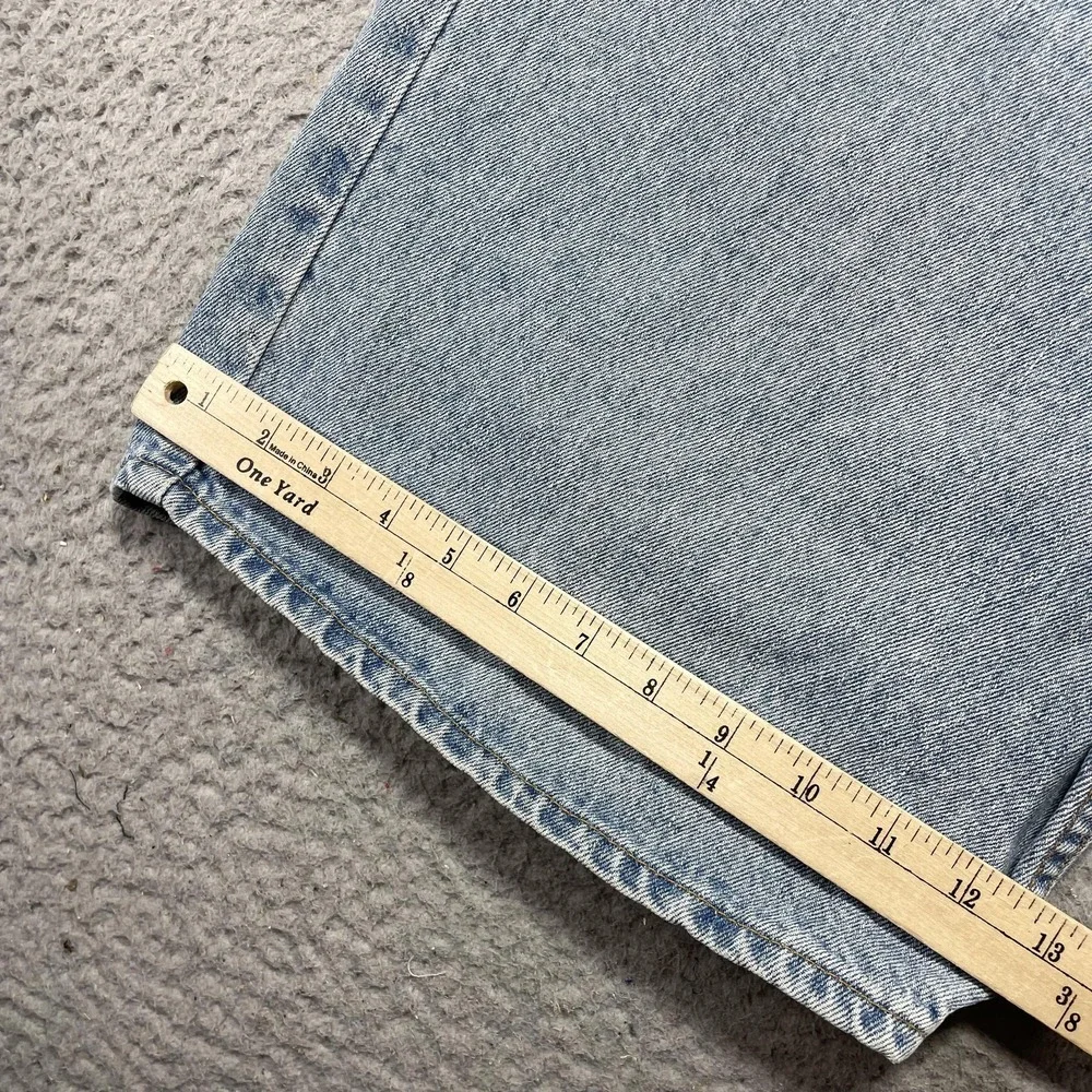 Vintage Levis 560 Shorts Mens 38 Blue Denim Bermuda 11